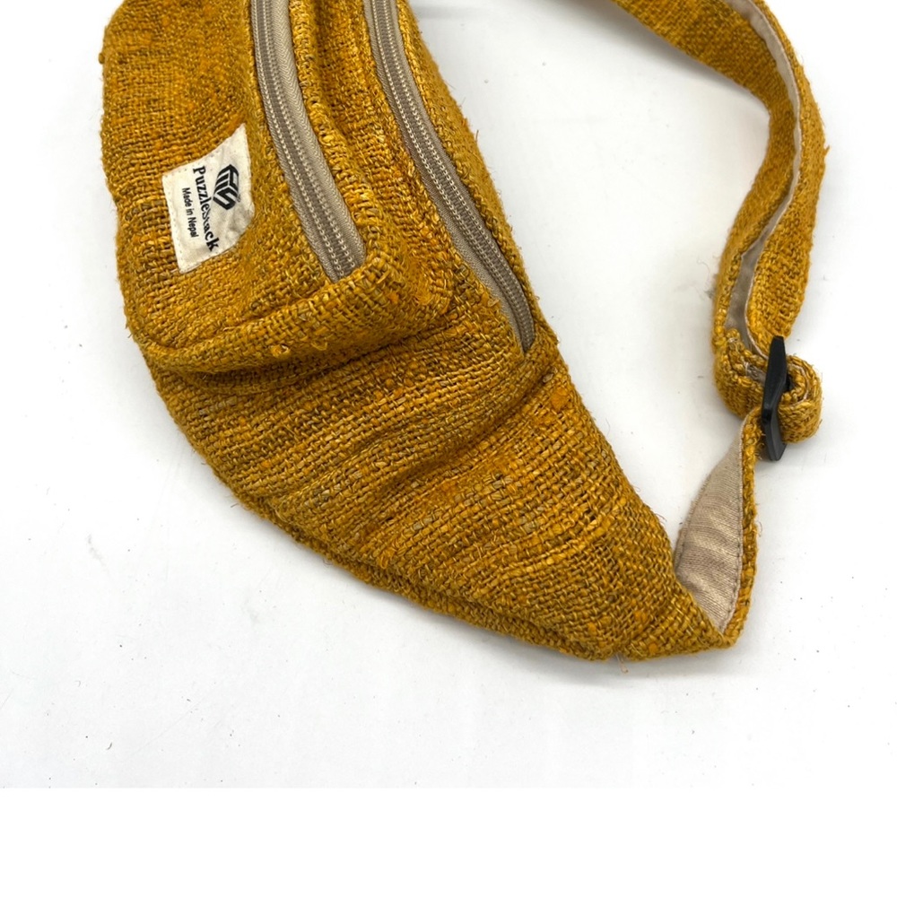 Sherpa Fanny Pack Travel Pouch - Picture 7 of 10